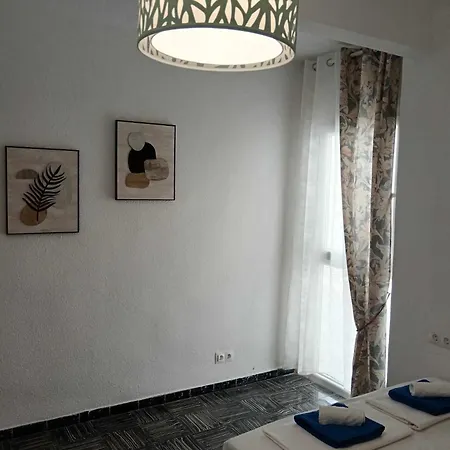 Homestay 67-habitacion Del Piso